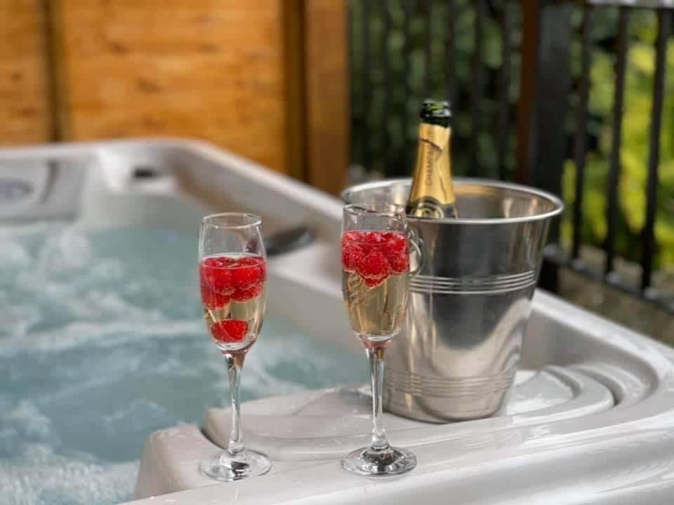 Oyo The Townhouse 5*