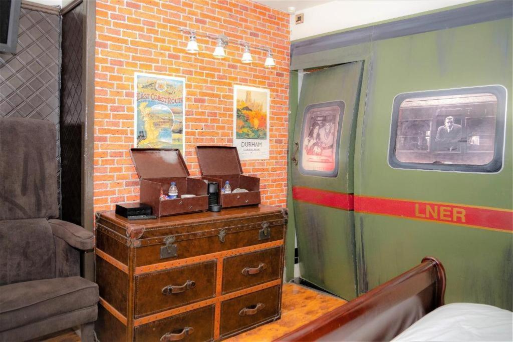 Oyo The Townhouse 5*