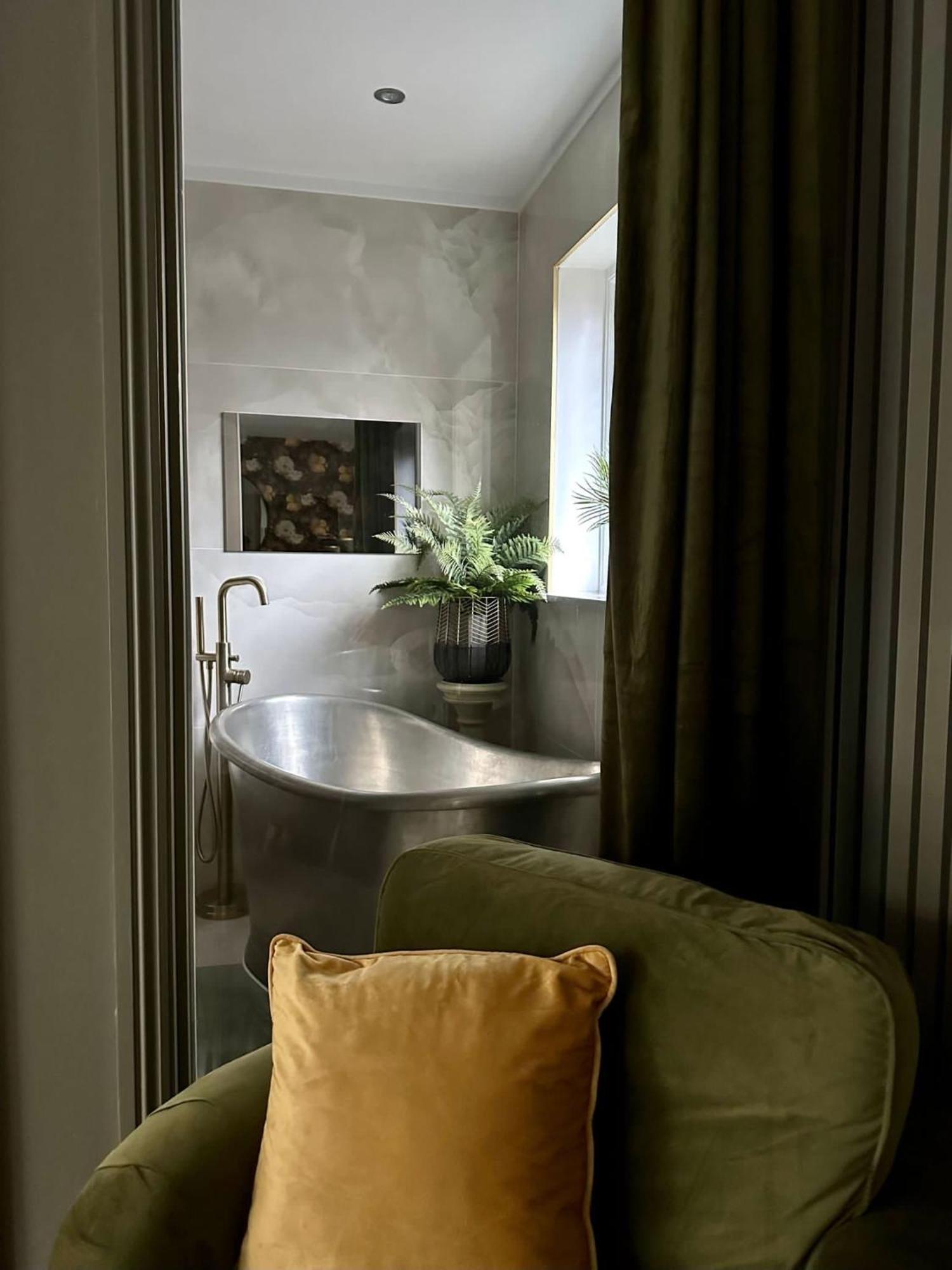 Oyo The Townhouse Durham