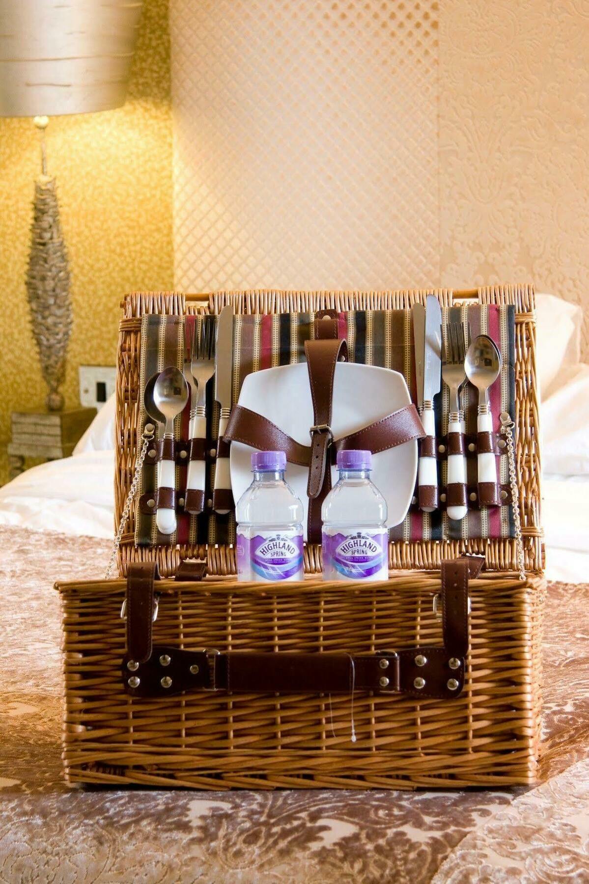 Oyo The Townhouse Hotel