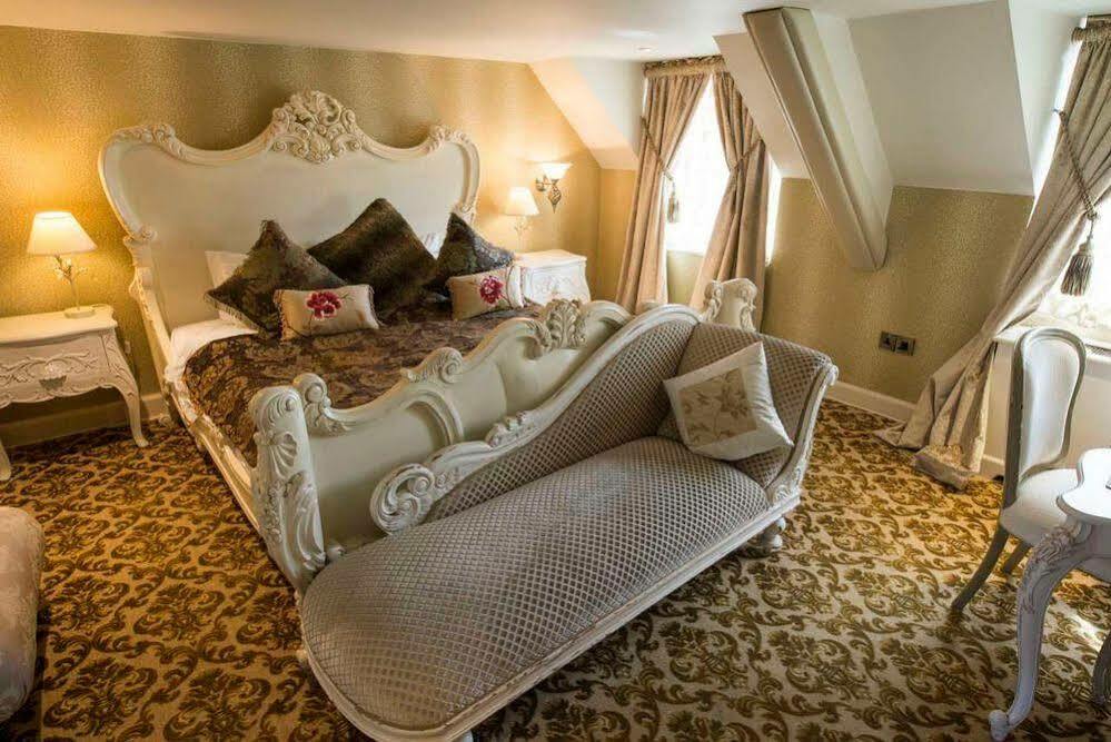 Oyo The Townhouse
