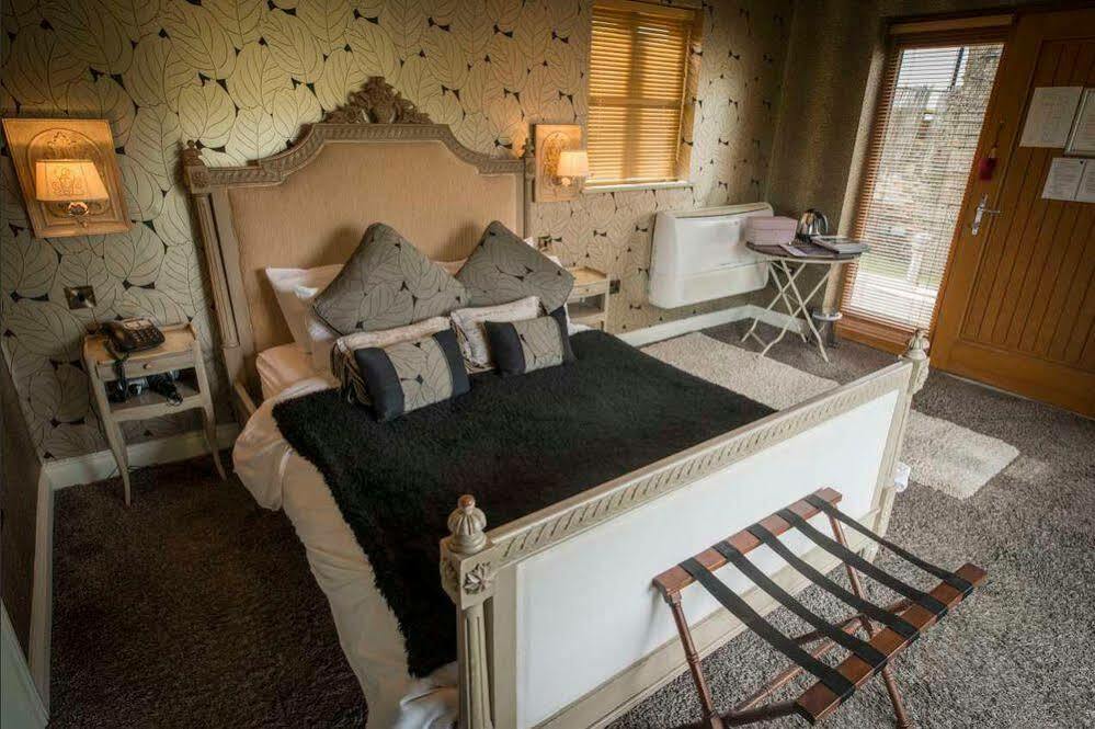 Oyo The Townhouse Hotel Durham